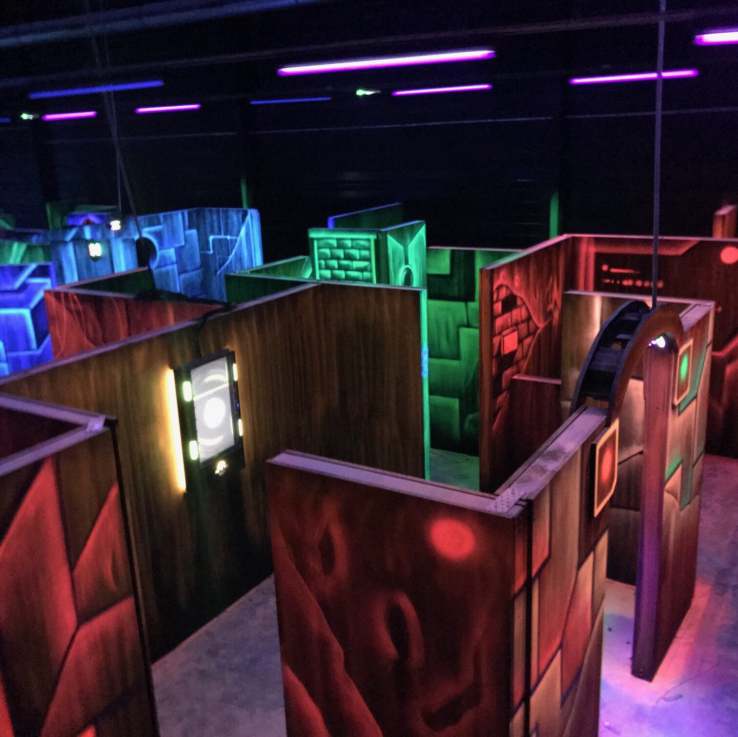 Arene laser game neoloisirs