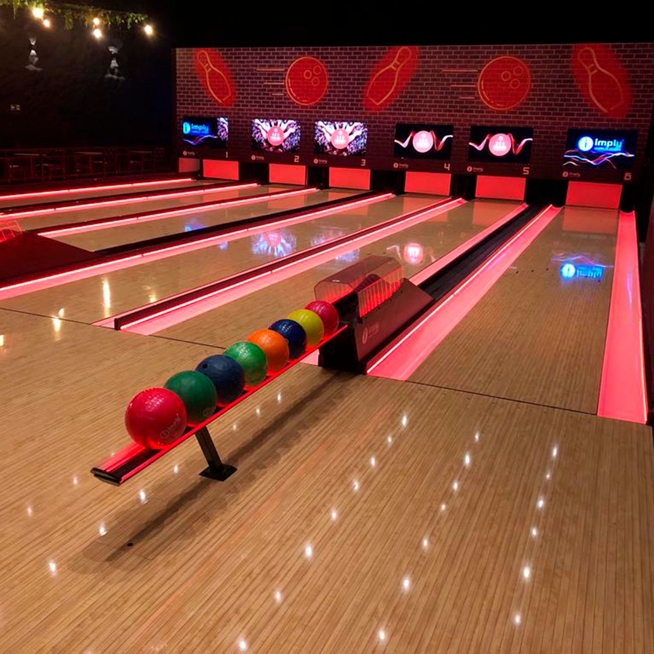 bowling red imply neoloisirs