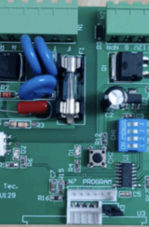 037358 - IPYCPU129 - Accelerator/Elevator - ULTRASONIC SENSOR - 22OV